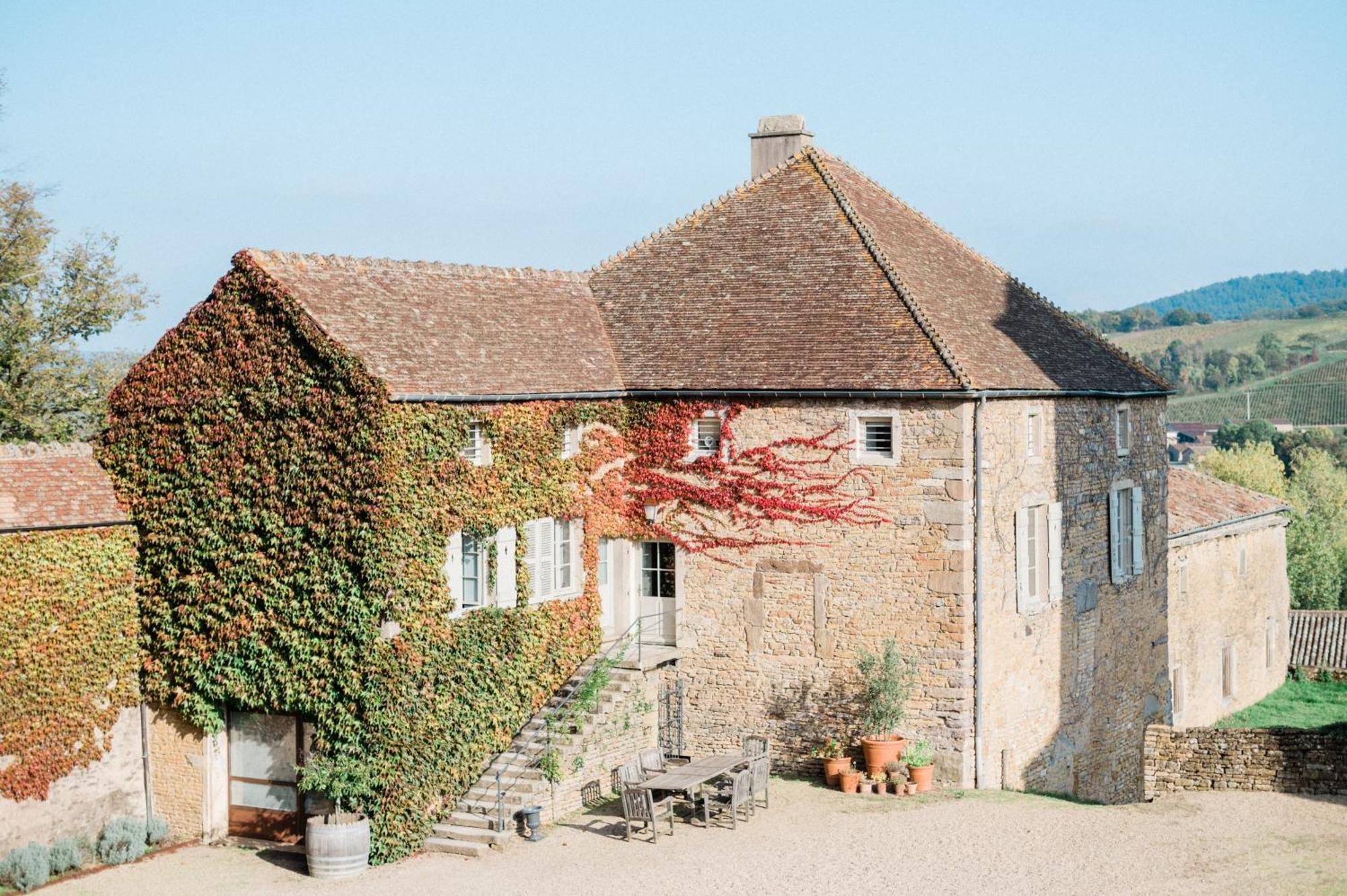 Chateau De Pierreclos Exteriör bild